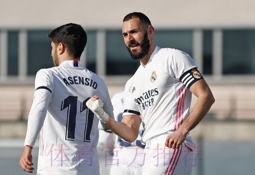 本泽马右脚兜射太风* 近两季西甲33球仅次梅西 本泽马右脚兜射太风* 近两季西甲33球仅次梅西