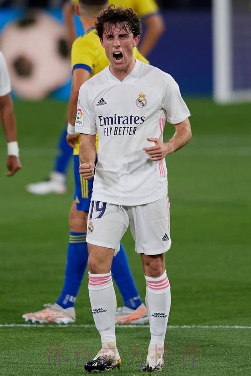 马卡报:奥德里奥索拉赛后右腿不适 今天将检查 马卡报:奥德里奥索拉赛后右腿不适 今天将检查